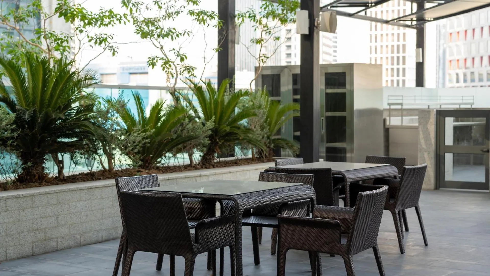 Nice 2 Bedroom Apartment! 5 Minutes Walk To Dubai Mall, Downtown Dubai United Arab Emirates