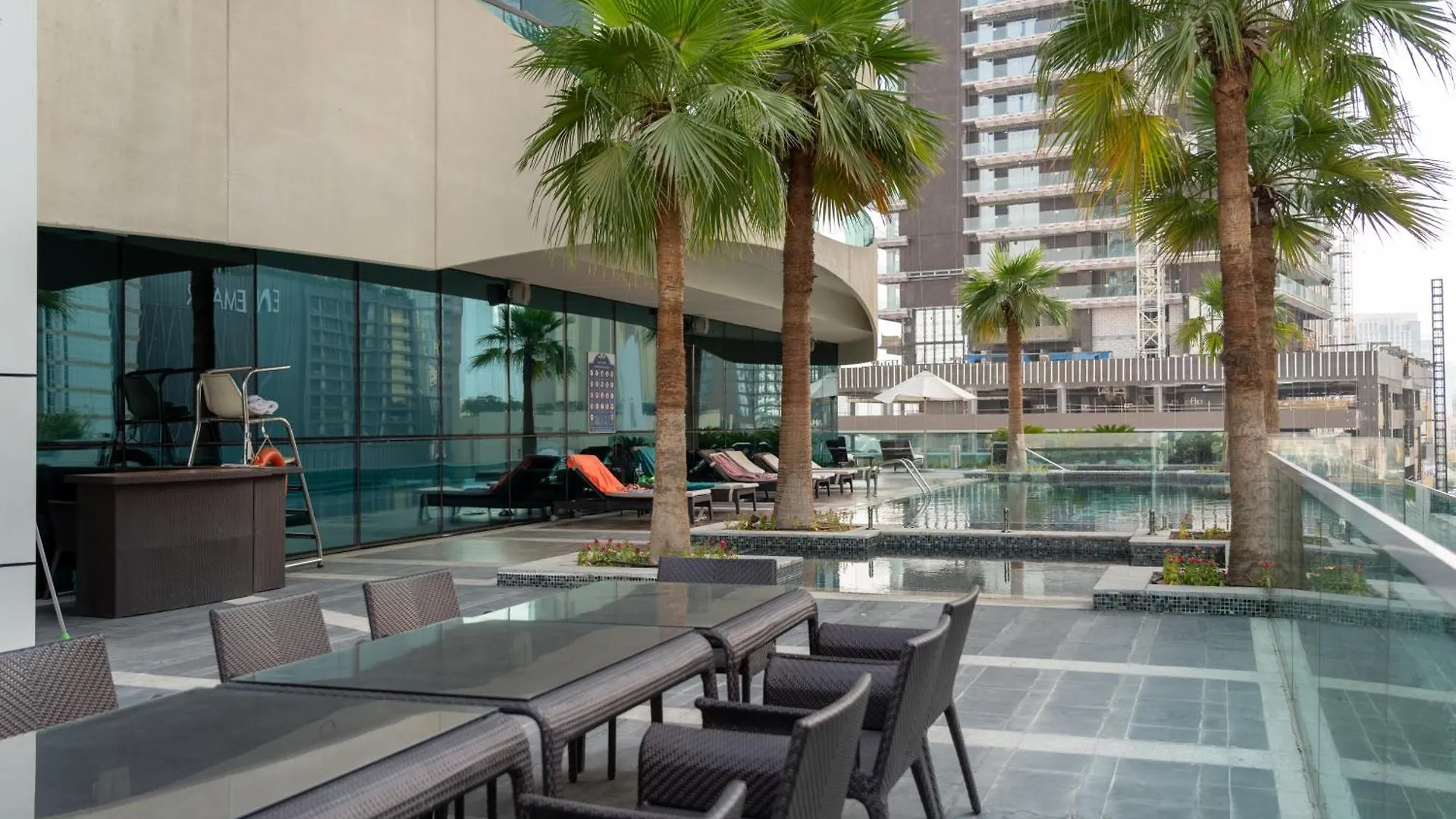 Apartment Nice 2 Bedroom Apartment! 5 Minutes Walk To Dubai Mall, Downtown Dubai