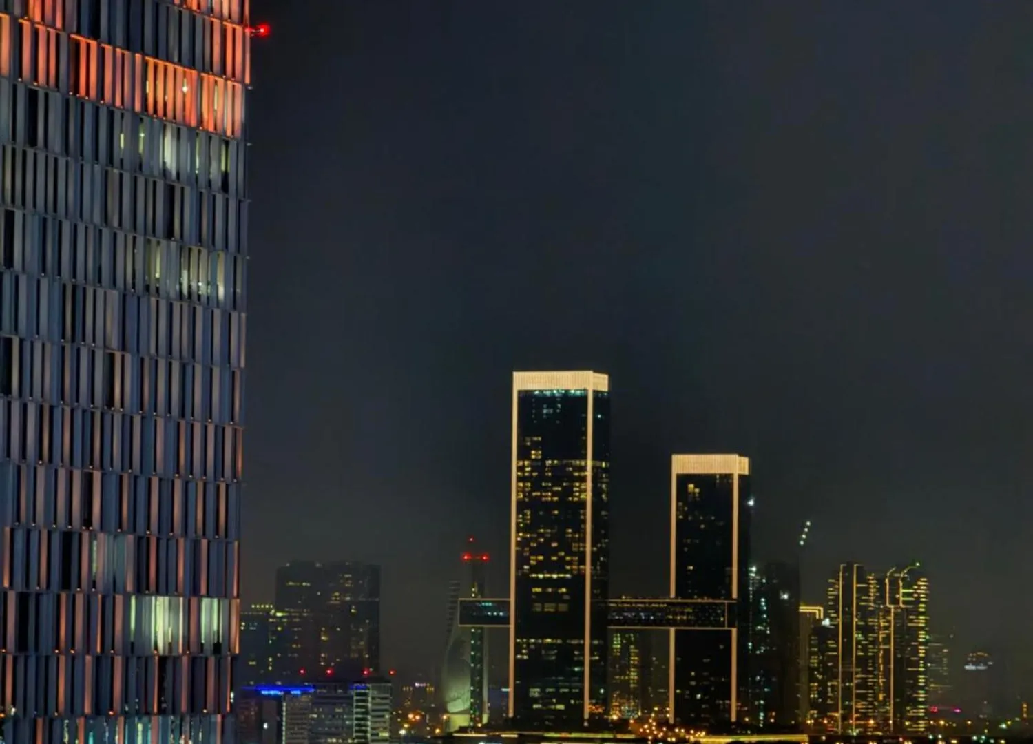 Nice 2 Bedroom Apartment! 5 Minutes Walk To Dubai Mall, Downtown Dubai 0*,  United Arab Emirates